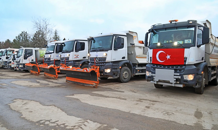 Valifahribey Caddesi'nde kar temizleme çalışması yapılacak